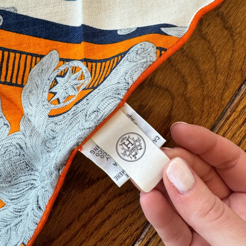 AUTH HERMES Étriers Remix Giant Triangle Scarf - Picture 3 of 6